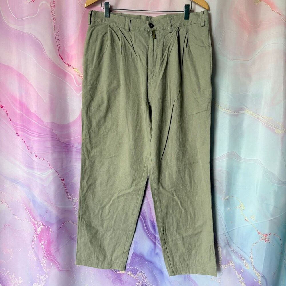 Patagonia 34 Tan Khaki Pleated Front Organic Cotton Chinos Relaxed Fit Preppy